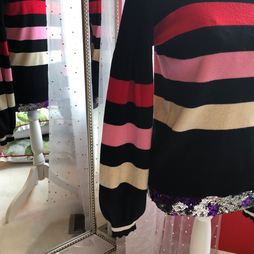 Sweater - Picture 3 of 5